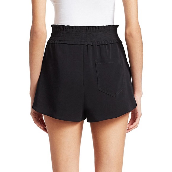 ALC Auburn buckled crepe shorts - Picture 3 of 3